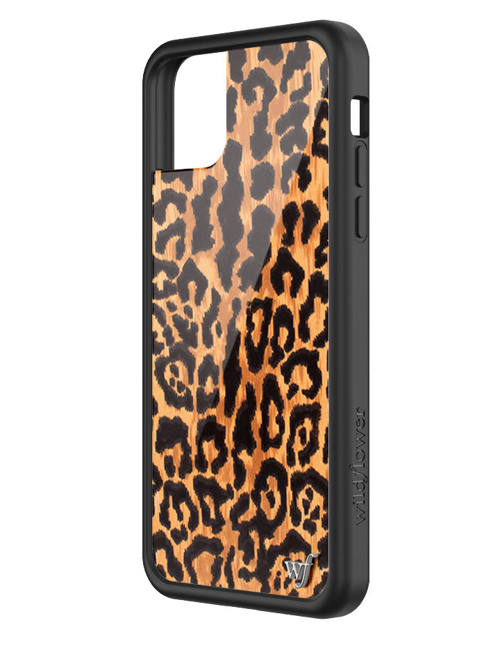LEOL11PM-Leopard-Love-iPhone-11-Pro-Max-Case-02.jpg